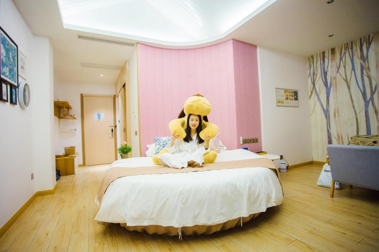 Ancient Street No.5 Youth Chic Hotel Wuyishan  Zewnętrze zdjęcie